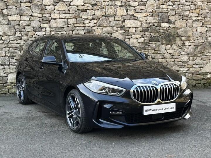 BMW 1 Series 1.5 118i M Sport DCT Euro 6 (s/s) 5dr BMW 1 Series 1.5 118i M Sport DCT Euro 6 (s/s) 5dr