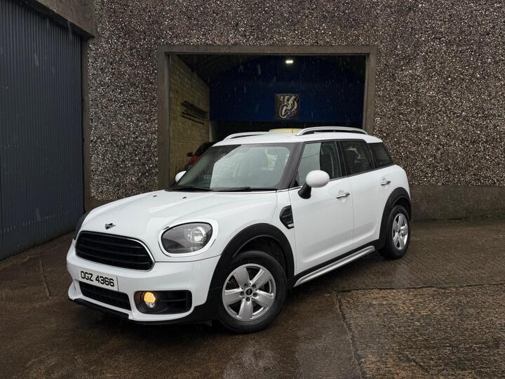 MINI Countryman 1.5 Cooper Classic Euro 6 (s/s) 5dr