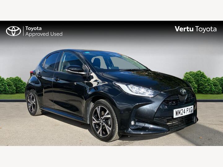 Toyota Yaris 1.5 VVT-h Design E-CVT Euro 6 (s/s) 5dr