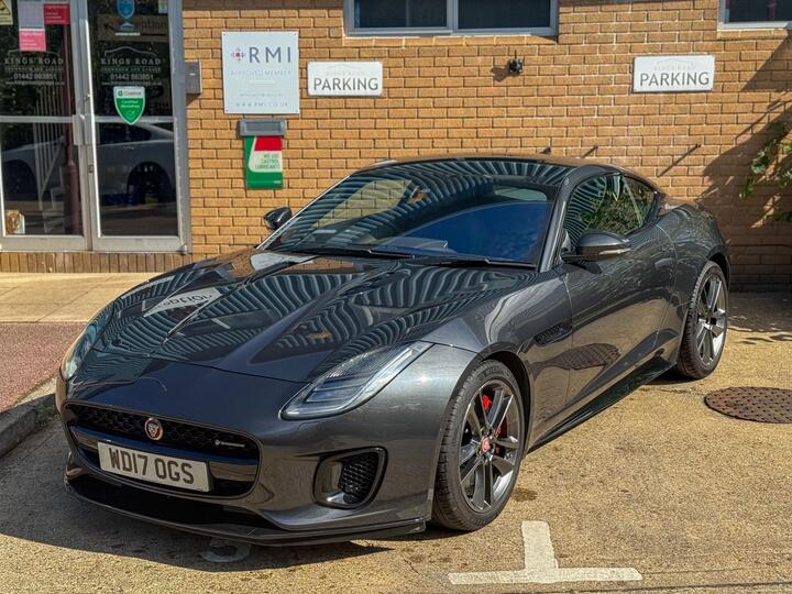 Jaguar F-Type 3.0 V6 R-Dynamic Auto Euro 6 (s/s) 2dr Jaguar F-Type 3.0 V6 R-Dynamic Auto Euro 6 (s/s) 2dr