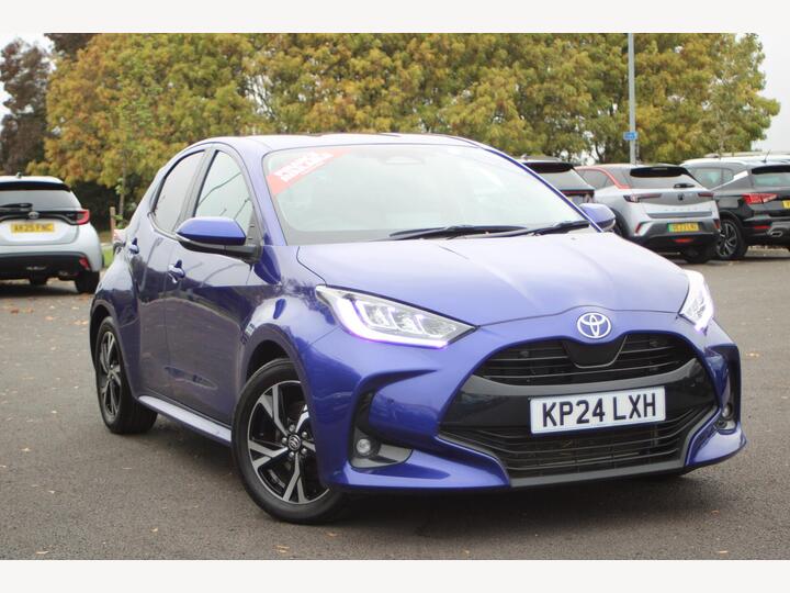 Toyota YARIS 1.5 VVT-h Design E-CVT Euro 6 (s/s) 5dr