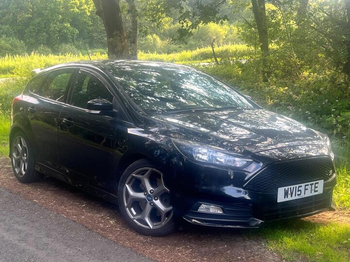 Ford Focus 2.0T EcoBoost ST-1 Euro 6 (s/s) 5dr