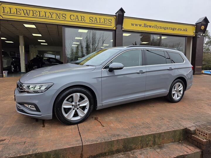Volkswagen Passat 2.0 TDI EVO SE Nav DSG Euro 6 (s/s) 5dr