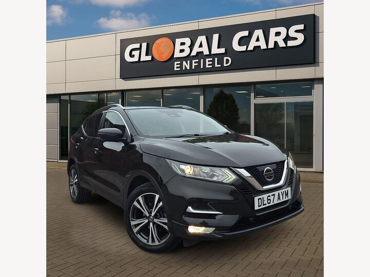 Nissan Qashqai 1.2 DIG-T N-Connecta XTRON Euro 6 (s/s) 5dr
