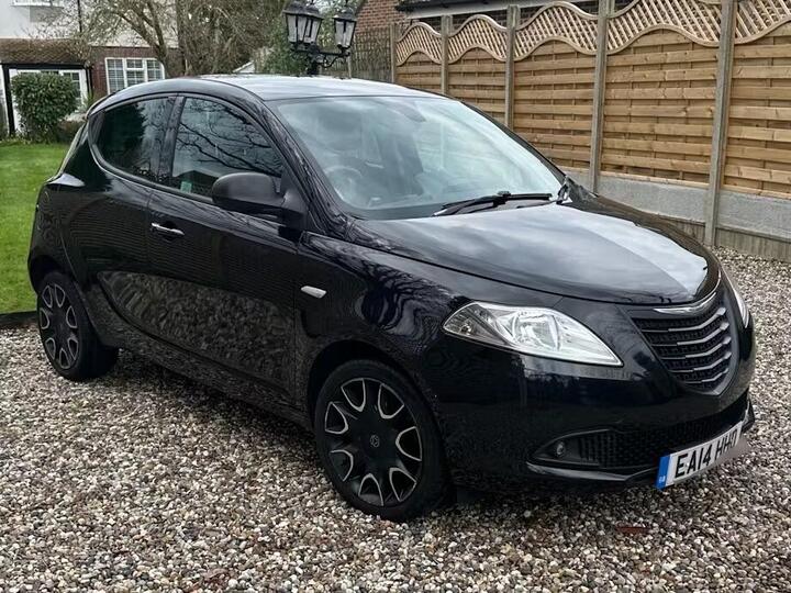 Chrysler Ypsilon 1.2 S-Series Euro 5 (s/s) 5dr