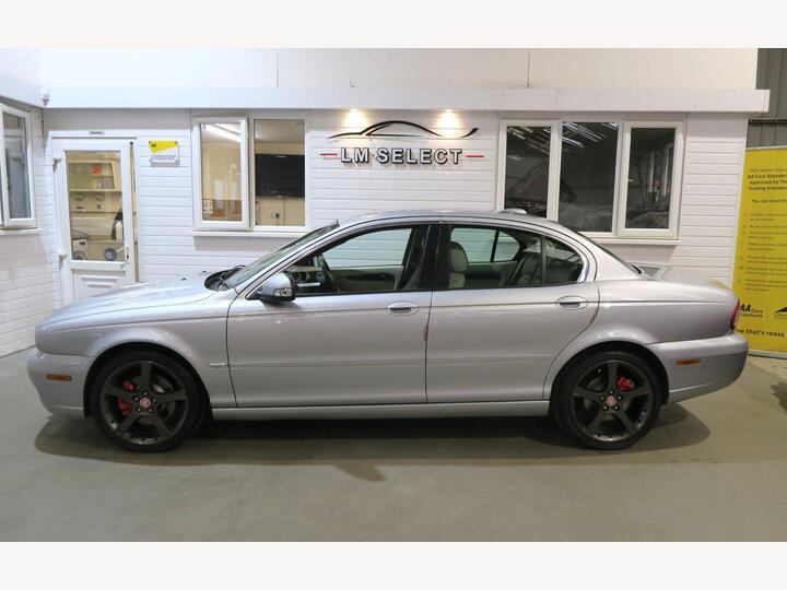 Jaguar X-Type 2.0D Sovereign 4dr Jaguar X-Type 2.0D Sovereign 4dr