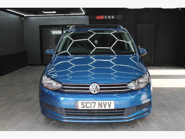 Volkswagen TOURAN 2.0 TDI BlueMotion Tech SE Family DSG Euro 6 (s/s) 5dr