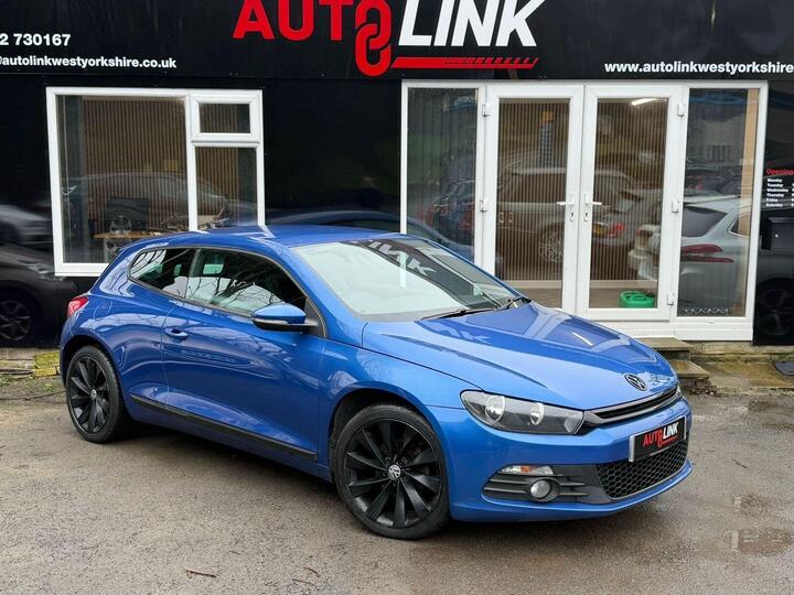 Volkswagen Scirocco 2.0 TDI BlueMotion Tech GT Euro 5 (s/s) 3dr (Leather, Nav)
