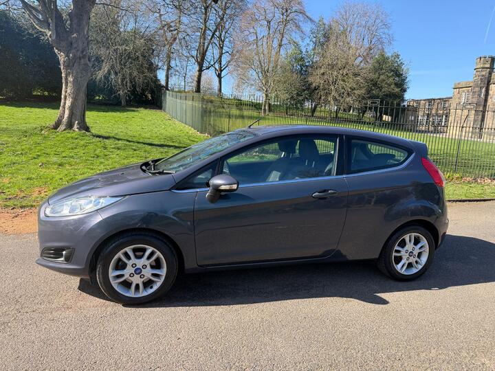 Ford Fiesta 1.0T EcoBoost Zetec Euro 5 (s/s) 3dr
