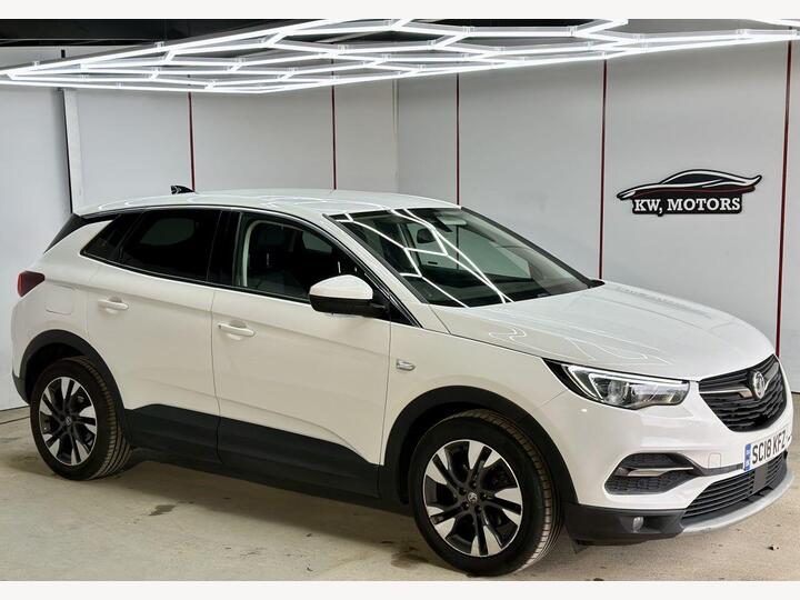 Vauxhall GRANDLAND X 1.6 Turbo D BlueInjection Sport Nav Auto Euro 6 (s/s) 5dr