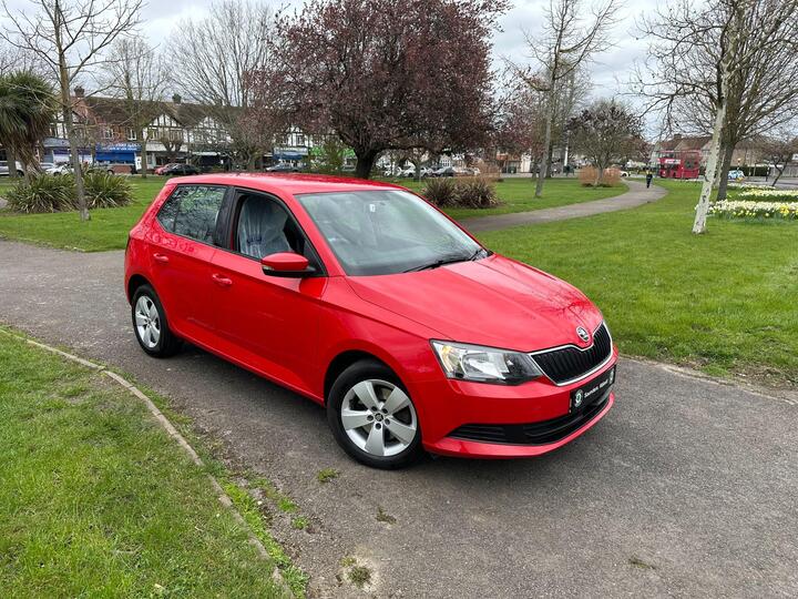 Skoda Fabia 1.2 TSI SE DSG Euro 6 (s/s) 5dr Skoda Fabia 1.2 TSI SE DSG Euro 6 (s/s) 5dr