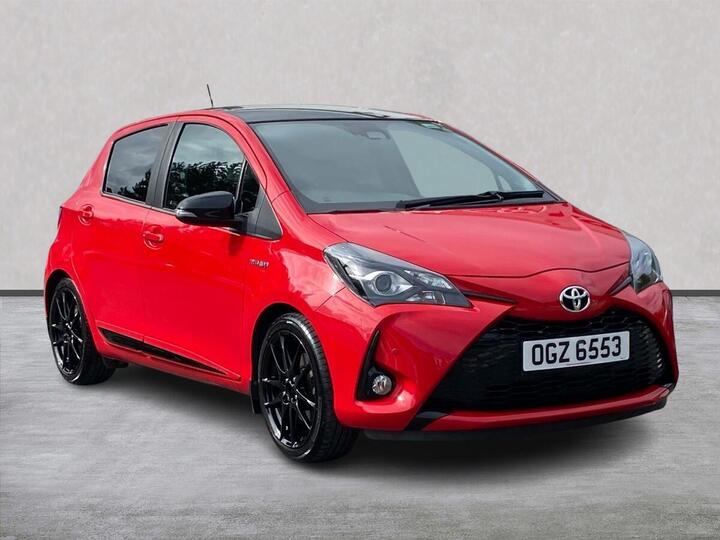 Toyota YARIS 1.5 VVT-h GR SPORT E-CVT Euro 6 (s/s) 5dr