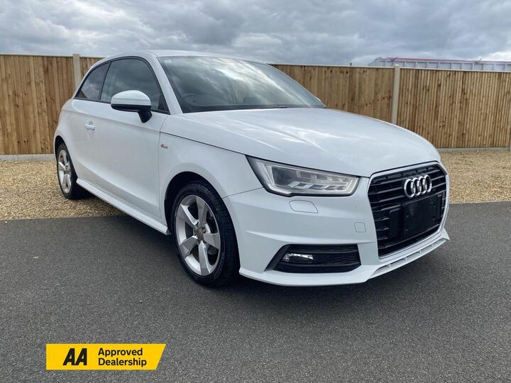 Audi A1 1.0 TFSI S Line S Tronic Euro 6 (s/s) 3dr (Nav)