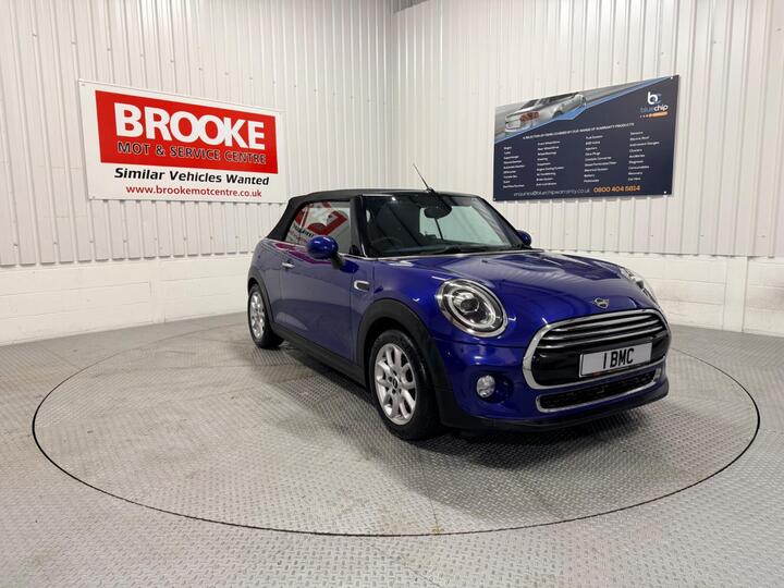 MINI Convertible 1.5 Cooper Classic Euro 6 (s/s) 2dr
