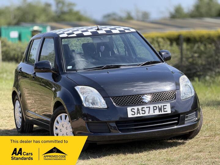 Suzuki Swift 1.3 GL 5dr Suzuki Swift 1.3 GL 5dr