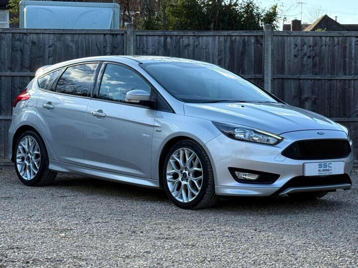 Ford FOCUS 1.0T EcoBoost ST-Line Euro 6 (s/s) 5dr