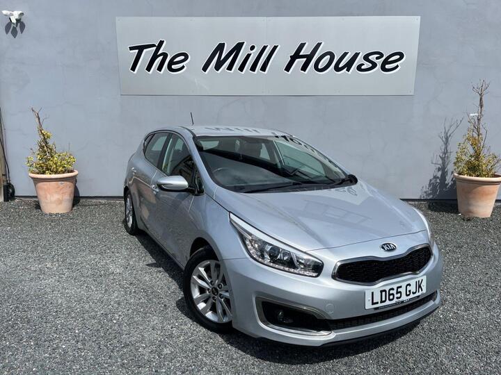 Kia CEED 1.6 GDi 2 Euro 6 (s/s) 5dr