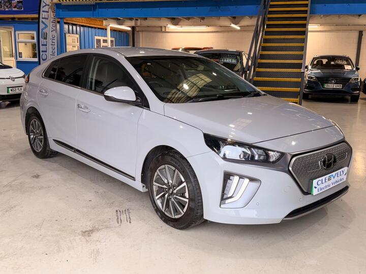 Hyundai IONIQ 38.3kWh Premium SE Auto 5dr