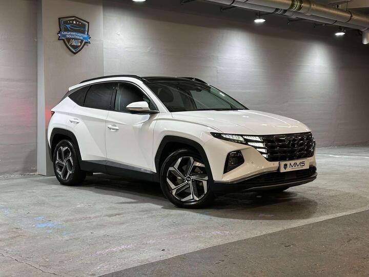 Hyundai TUCSON 1.6 H T-GDi Ultimate Auto Euro 6 (s/s) 5dr Hyundai TUCSON 1.6 H T-GDi Ultimate Auto Euro 6 (s/s) 5dr