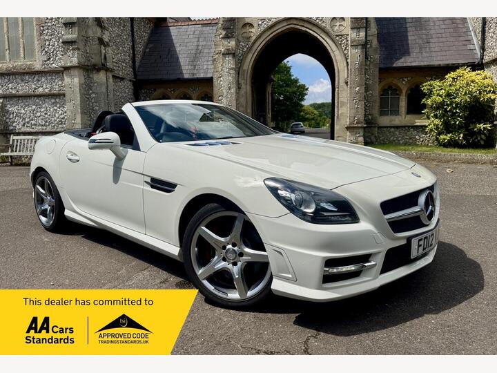 Mercedes-Benz SLK 1.8 SLK250 BlueEfficiency AMG Sport G-Tronic+ Euro 5 (s/s) 2dr Mercedes-Benz SLK 1.8 SLK250 BlueEfficiency AMG Sport G-Tronic+ Euro 5 (s/s) 2dr