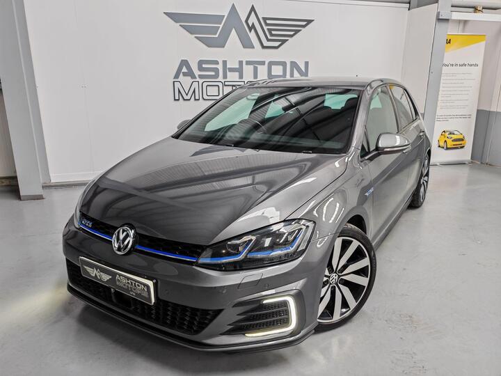 Volkswagen Golf 1.4 TSI 8.7kWh GTE Advance DSG Euro 6 (s/s) 5dr