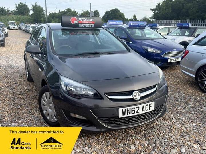 Vauxhall Astra 1.4 16V Exclusiv Sports Tourer Euro 5 5dr