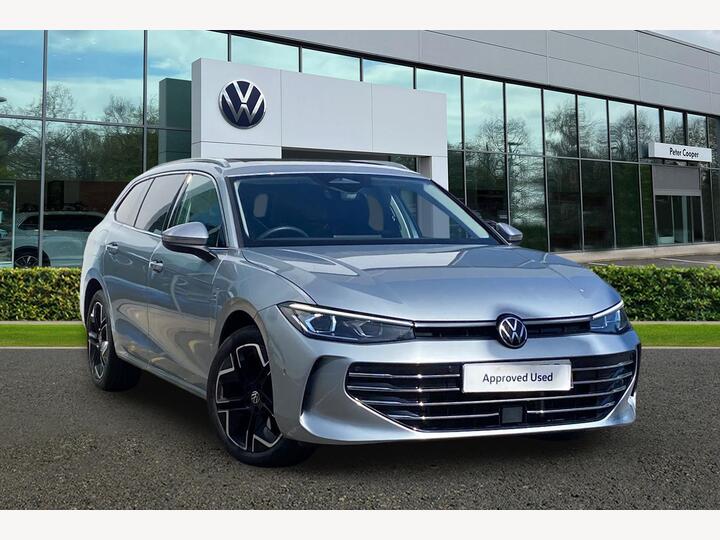 Volkswagen Passat 1.5 ETSI MHEV Elegance DSG Euro 6 (s/s) 5dr