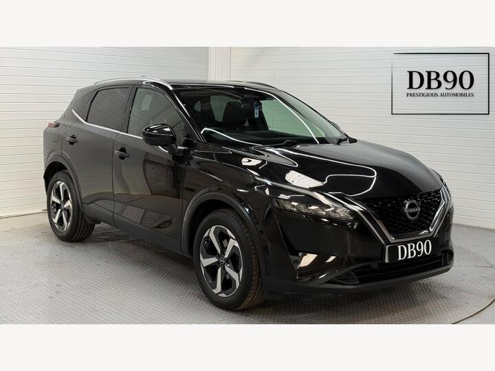 Nissan Qashqai 1.3 DIG-T MHEV N-Connecta XTRON Euro 6 (s/s) 5dr