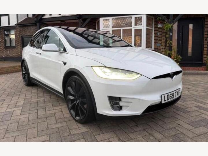 Tesla MODEL X (Dual Motor) Long Range Auto 4WDE 5dr Tesla MODEL X (Dual Motor) Long Range Auto 4WDE 5dr