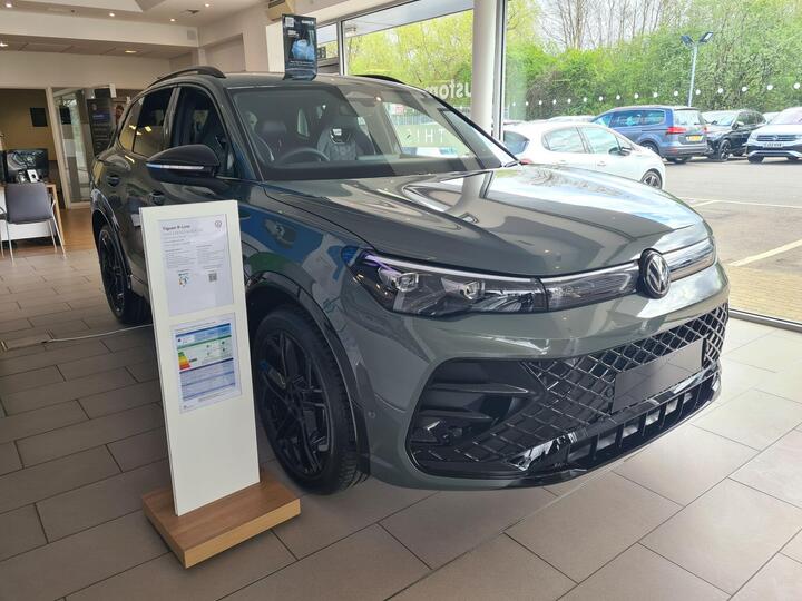 Volkswagen Tiguan 1.5 ETSI MHEV R-Line DSG Euro 6 (s/s) 5dr