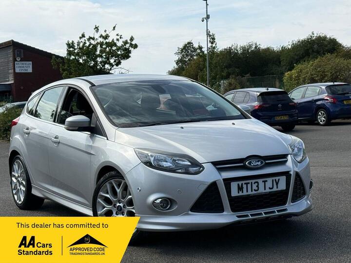 Ford Focus 1.6 TDCi Zetec S Euro 5 (s/s) 5dr