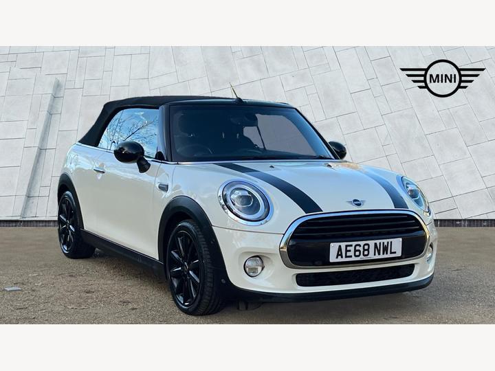 MINI Convertible 1.5 Cooper Steptronic Euro 6 (s/s) 2dr