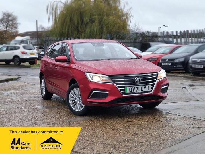 MG MG5 61.1kWh Excite Long Range Auto 5dr