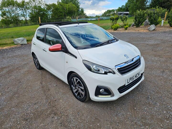 Peugeot 108 1.2 PureTech Roland Garros Top! Euro 6 5dr
