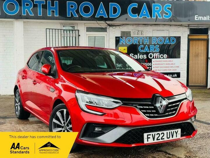 Renault Megane 1.6 E-TECH 9.8kWh RS Line Auto Euro 6 (s/s) 5dr
