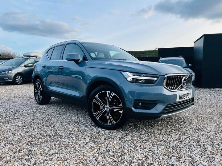 Volvo XC40 2.0 T5 Inscription Pro Auto AWD Euro 6 (s/s) 5dr