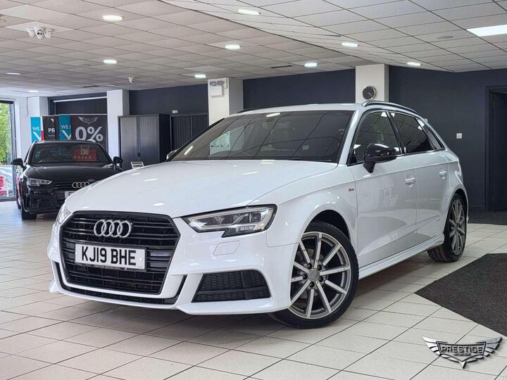 Audi A3 1.5 TFSI CoD 35 Black Edition Sportback S Tronic Euro 6 (s/s) 5dr