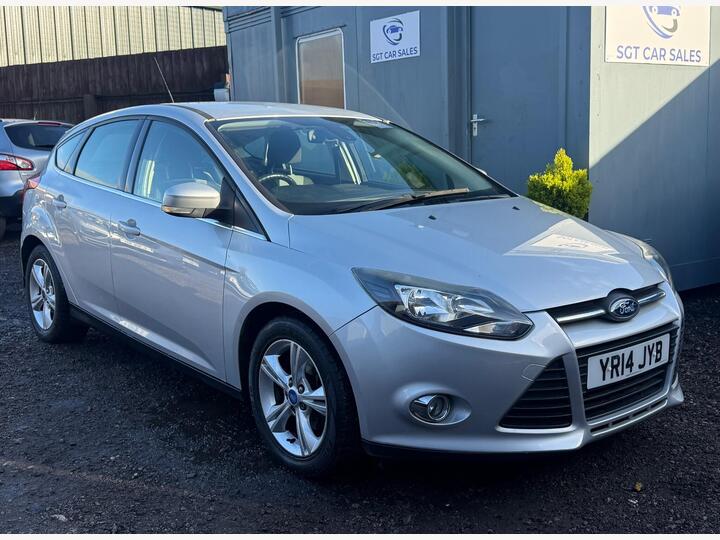 Ford Focus 1.0T EcoBoost Zetec Euro 5 (s/s) 5dr