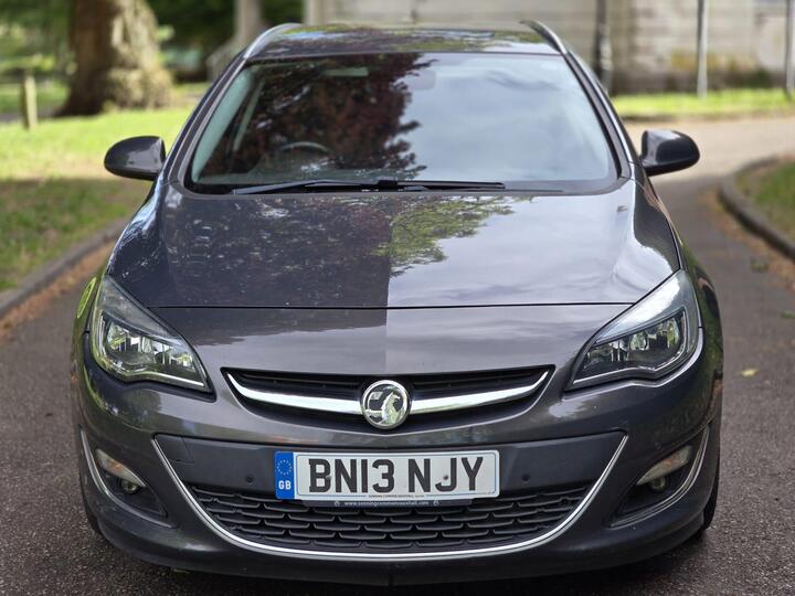 Vauxhall Astra 1.6 16V SE Sports Tourer Euro 5 5dr