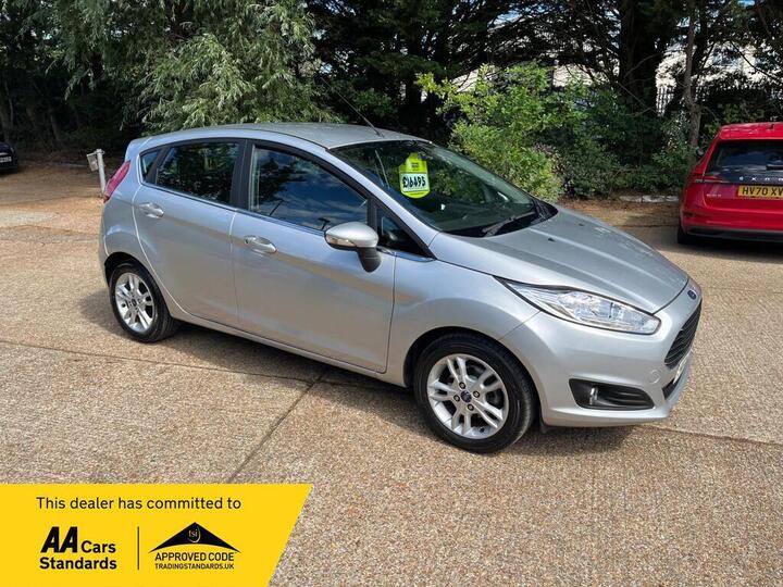Ford Fiesta 1.0T EcoBoost Zetec Euro 6 (s/s) 5dr