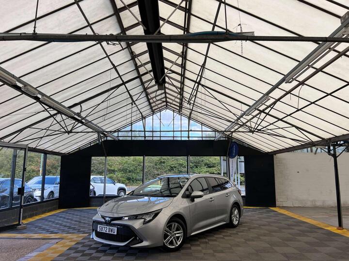 Toyota COROLLA 1.8 VVT-h Icon Touring Sports CVT Euro 6 (s/s) 5dr