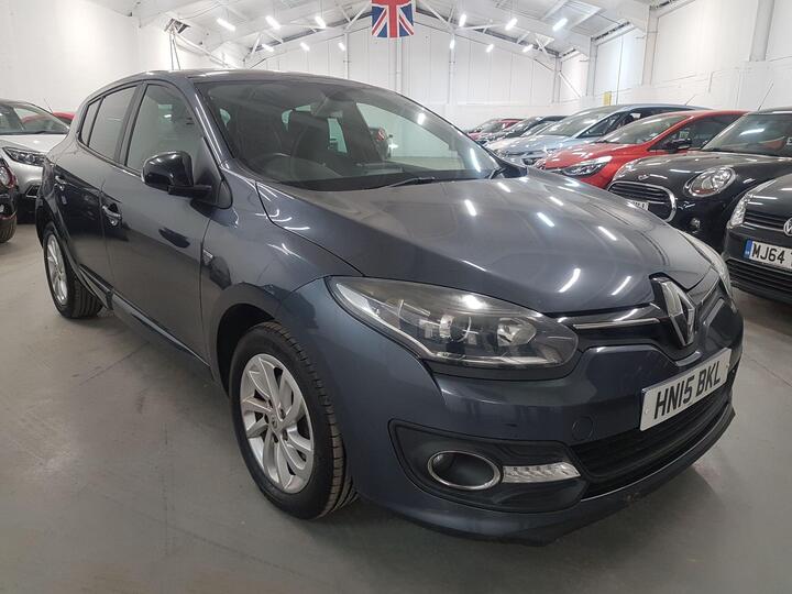 Renault Megane 1.5 DCi ENERGY Limited Euro 5 (s/s) 5dr Renault Megane 1.5 DCi ENERGY Limited Euro 5 (s/s) 5dr