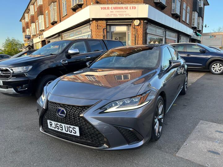 Lexus ES 2.5 300h F Sport E-CVT Euro 6 (s/s) 4dr