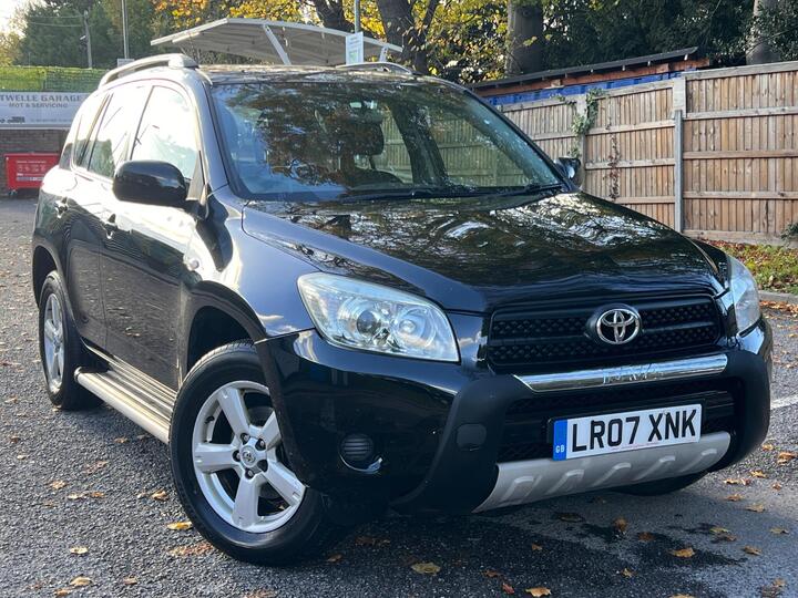 Toyota RAV4 2.0 XT3 4WD 5dr Toyota RAV4 2.0 XT3 4WD 5dr