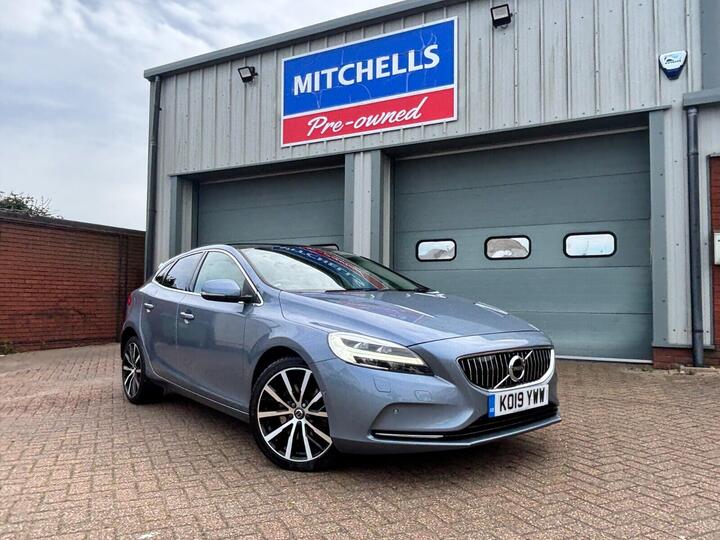 Volvo V40 1.5 T3 Inscription Edition Auto Euro 6 (s/s) 5dr