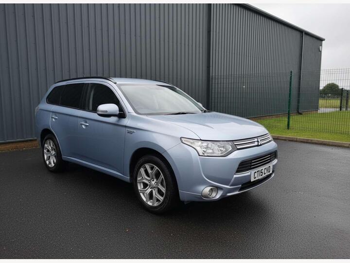 Mitsubishi OUTLANDER 2.0h 12kWh GX3h CVT 4WD Euro 5 (s/s) 5dr
