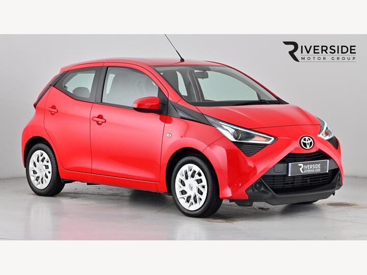 Toyota AYGO 1.0 VVT-i X-play X-shift Euro 6 5dr