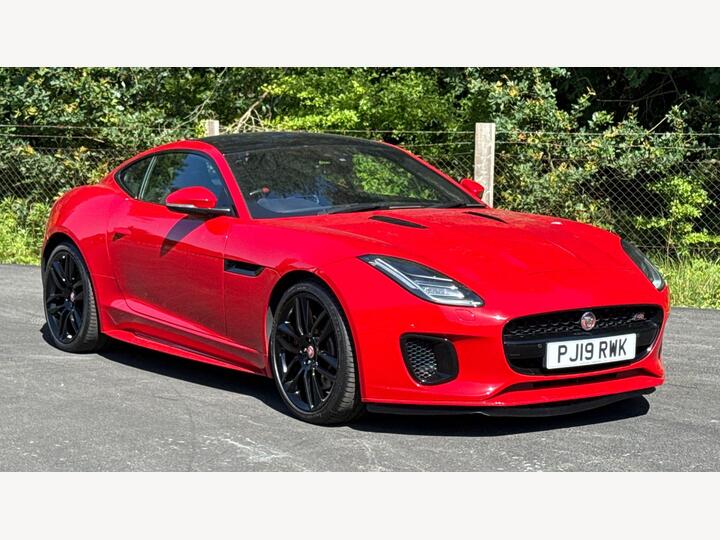 Jaguar F-Type 2.0i Chequered Flag Auto Euro 6 (s/s) 2dr Jaguar F-Type 2.0i Chequered Flag Auto Euro 6 (s/s) 2dr