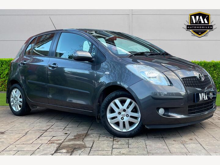 Toyota Yaris 1.3 VVT-i TR 5dr