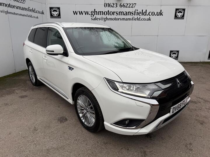 Mitsubishi Outlander 2.4h TwinMotor 13.8kWh Juro CVT 4WD Euro 6 (s/s) 5dr
